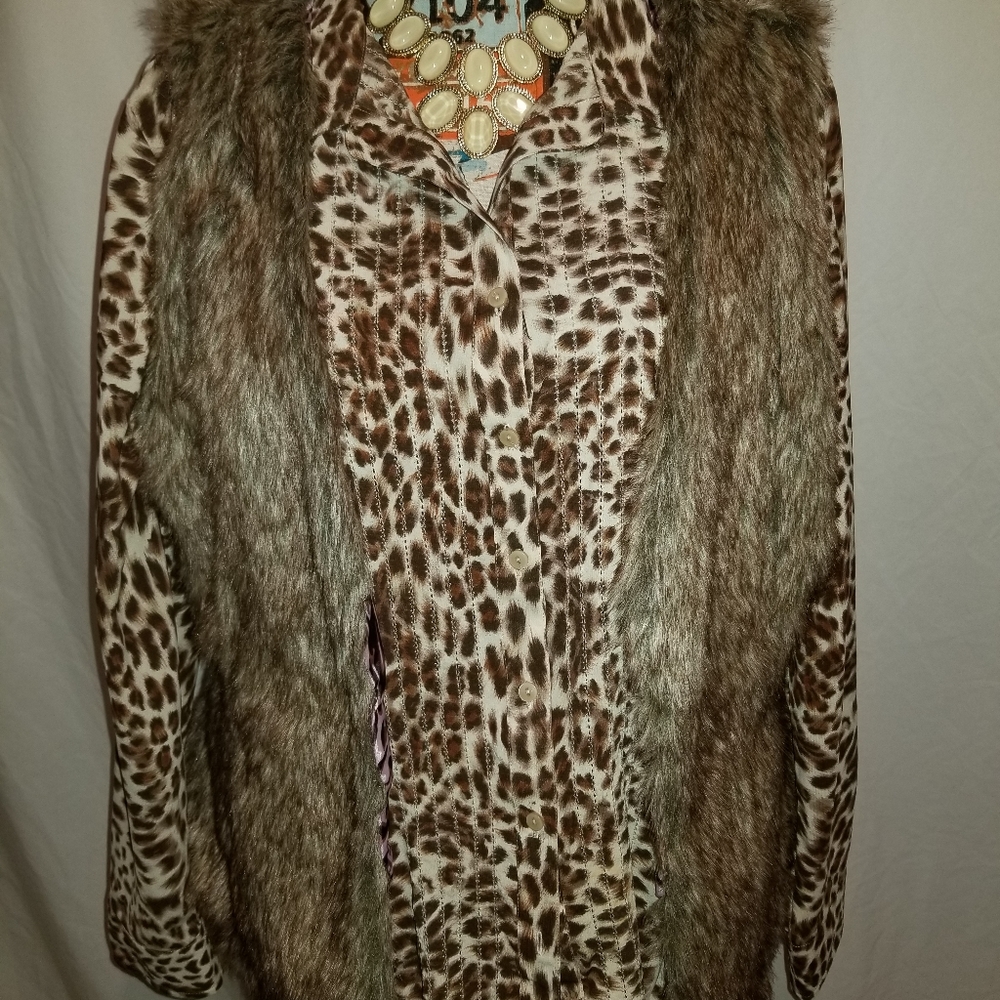 Blouse - Picture 3 of 3